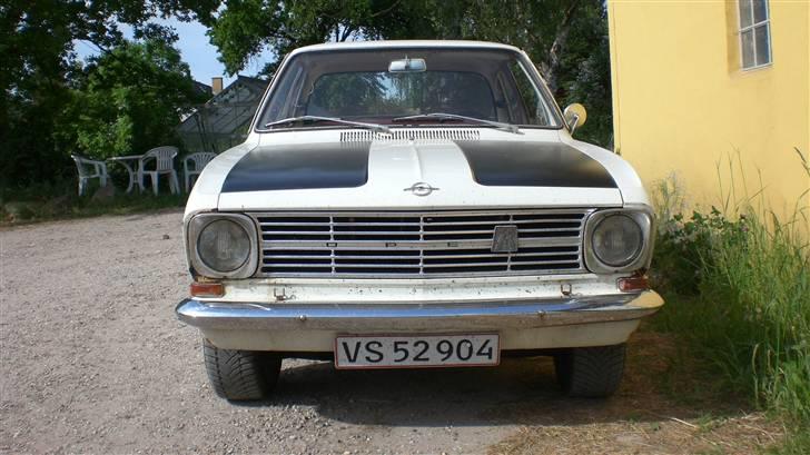 Opel Kadett B Super *Solgt* - Har slået lidt for mange insekter ihjel, hehe billede 11
