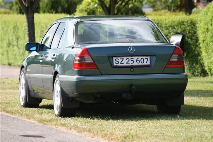 Mercedes Benz C180 Elegance billede 5