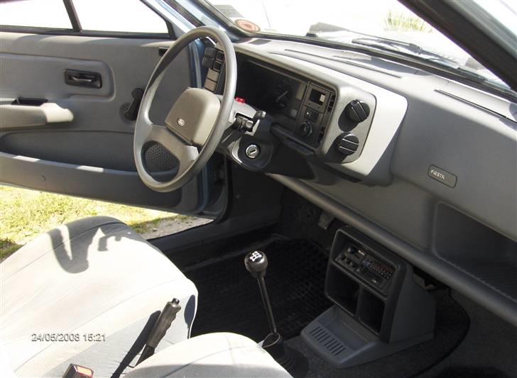 Ford Fiesta Mk2 1,1 (Solgt) billede 12