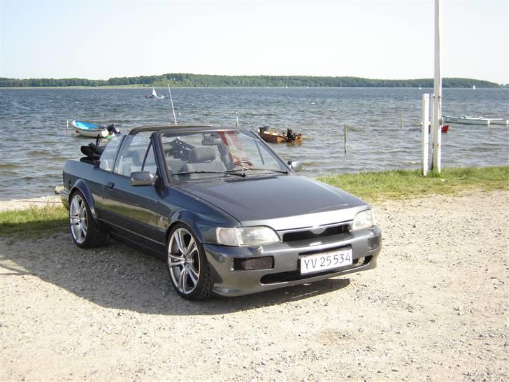 Ford escort cabriolet, 19" (SOLGT) billede 1