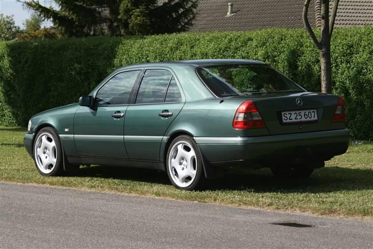 Mercedes Benz C180 Elegance billede 7