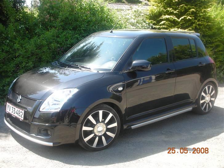 Suzuki Swift 1,5 GLS billede 1