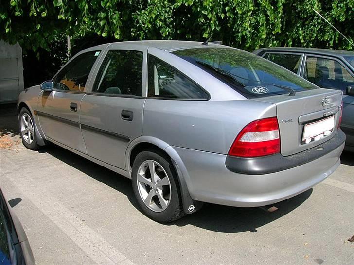 Opel Vectra GL plus SOLGT billede 1