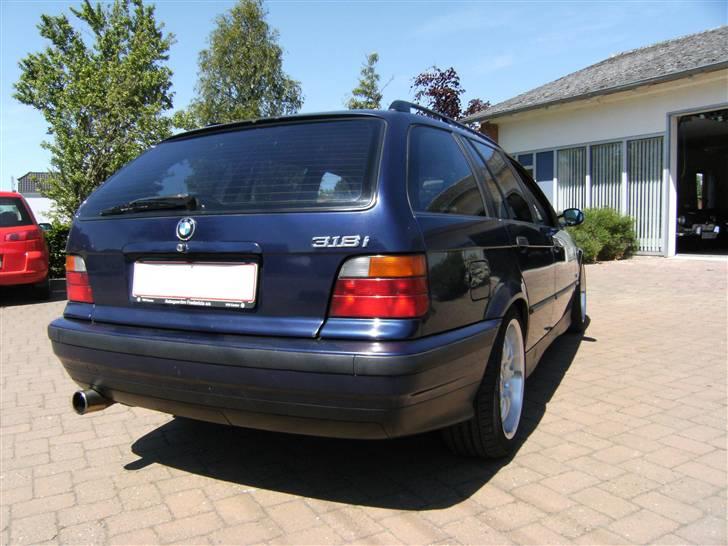 BMW 318I Turing. SOLGT... - BMW 318I Bavaria. St. 1998 billede 3
