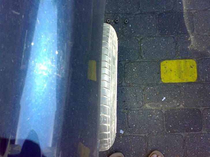 Mazda 323 - ulovligt......? NEJ da billede 16