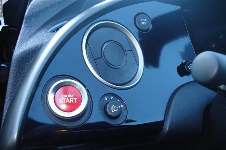 Honda Civic {SOLGT} billede 4