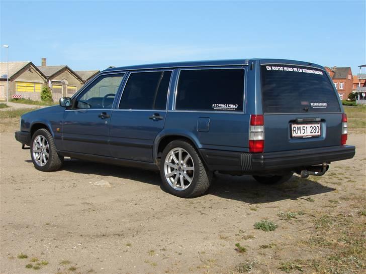 Volvo 740 GLE - Havnen i Nyborg billede 3