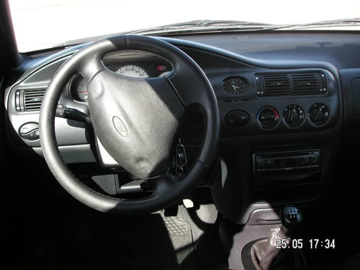 Ford Escort 1.8Sport "solgt" billede 5