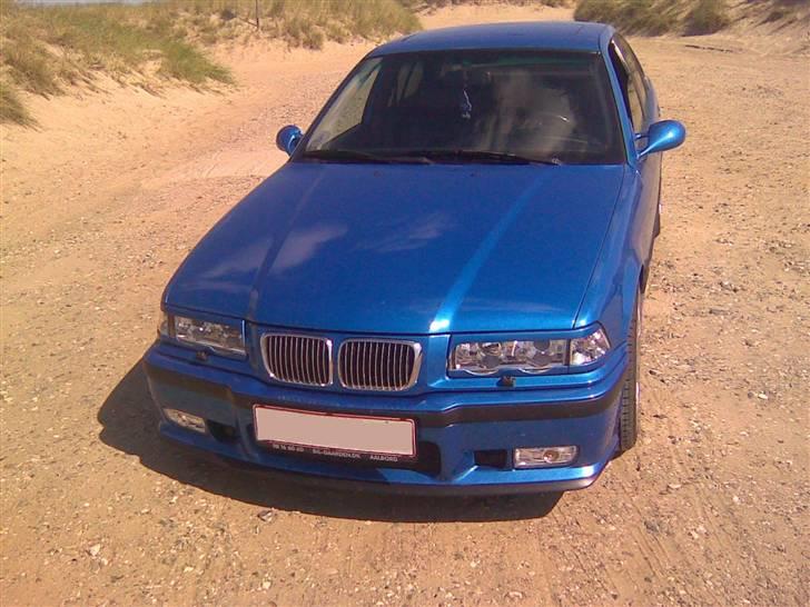 BMW E36 325 i (SOLGT) billede 11