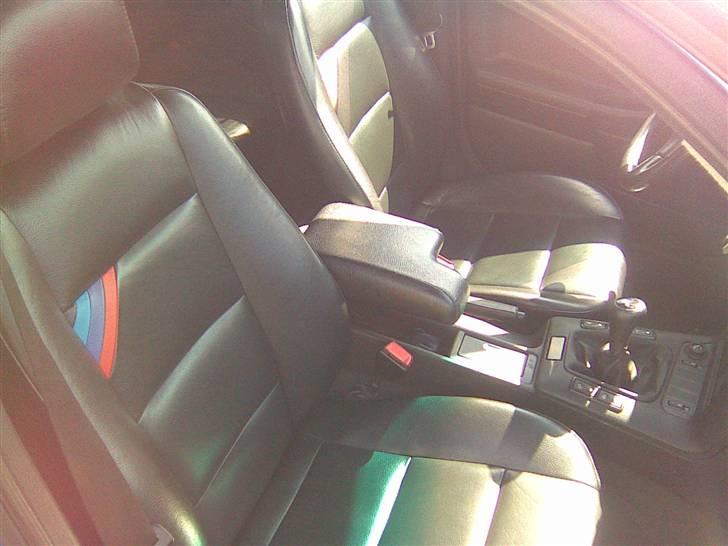 BMW E36 325 i (SOLGT) billede 12