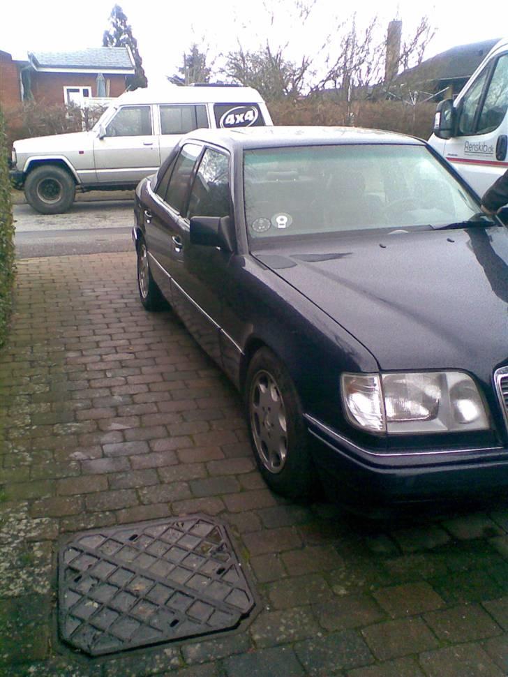 Mercedes Benz w 124  solgt billede 1