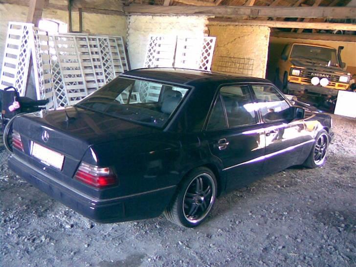 Mercedes Benz w 124  solgt billede 6