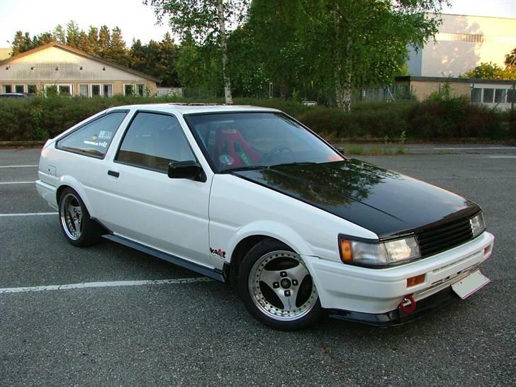 Toyota corolla ae86 coupe gt billede 4