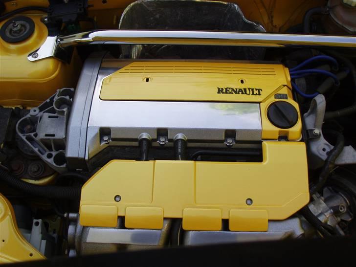 Renault Clio 1,8 16V billede 9