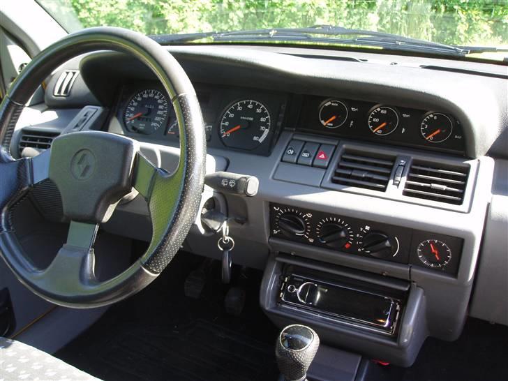 Renault Clio 1,8 16V billede 14