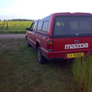 Mazda b2000 solgt