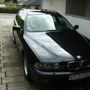 BMW 523i Touring