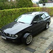 BMW 523i Touring
