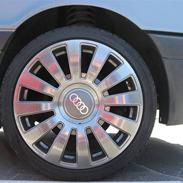 Audi 80 1,8 s - TOTALSKADET