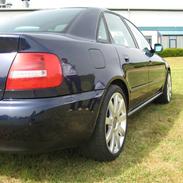 Audi A4 (SOLGT)