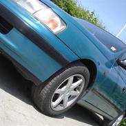 Toyota carina E Solgt