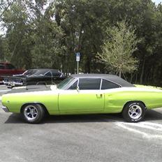 Dodge Coronet "super bee"
