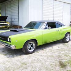 Dodge Coronet "super bee"