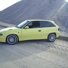 Opel Astra 1,6 16V (Byttet)