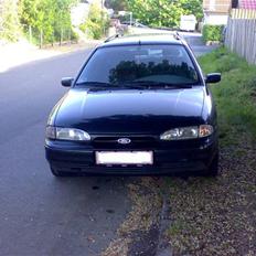 Ford mondeo 1,8 clx stc. solgt