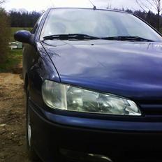 Peugeot 406