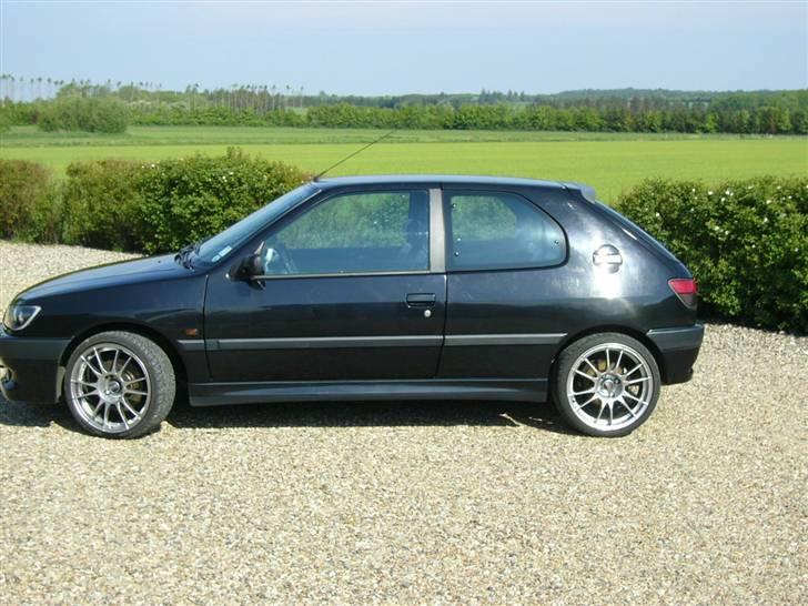 Peugeot 306 GTI billede 1