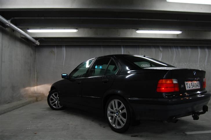 BMW E36 316i billede 3