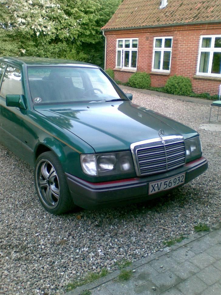 Mercedes Benz 124 DIESEL SOLGT billede 10