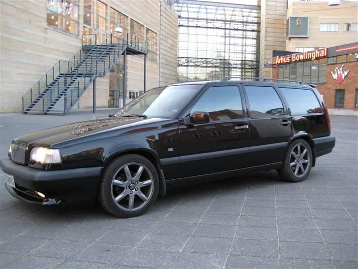 Volvo 850 R Aut. "SOLGT" billede 1