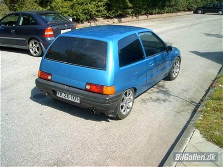 Daihatsu Charade 1,3 EFI (Solgt) billede 1