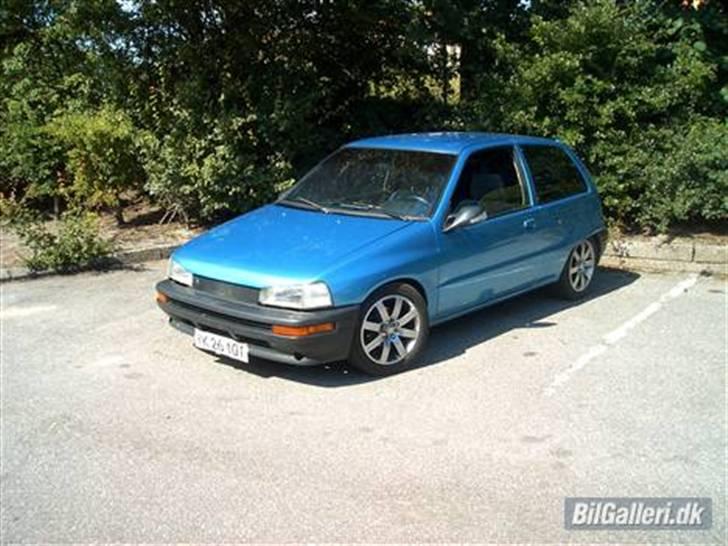Daihatsu Charade 1,3 EFI (Solgt) billede 2