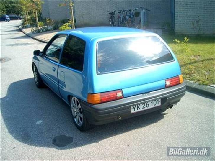 Daihatsu Charade 1,3 EFI (Solgt) billede 4