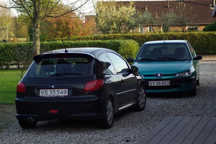 Peugeot 306 [ SOLGT ] - parkeret sammen med min storebros 206 s16 billede 6