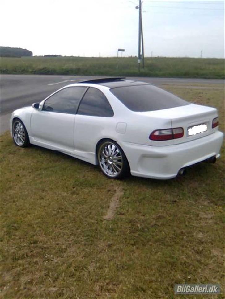 Honda Civic Coupe .. SOLGT billede 2