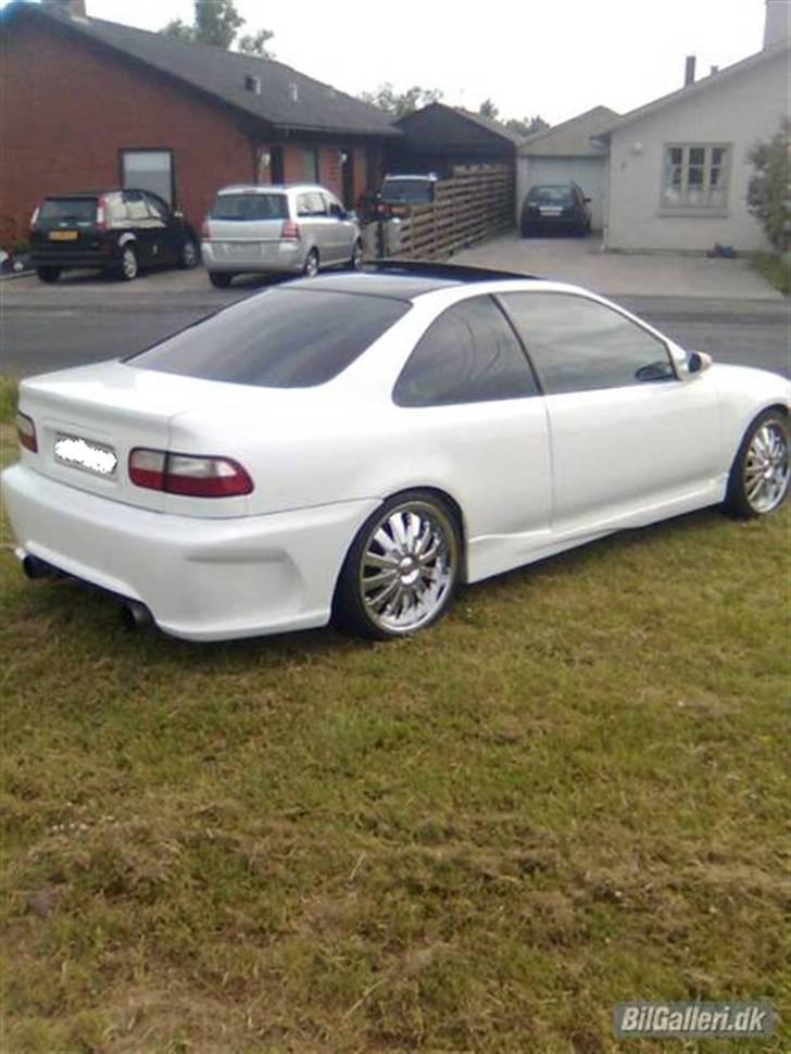 Honda Civic Coupe .. SOLGT billede 3