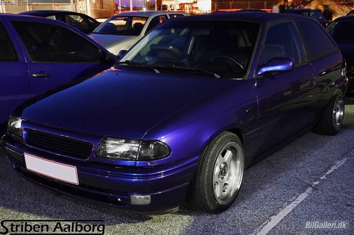 Opel astra gsi 16v  - nyt billede 1