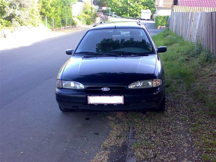 Ford mondeo 1,8 clx stc. solgt billede 1