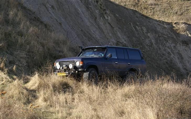 Toyota LandcruiserHJ60/61 Solgt - Min Kutter:) billede 1