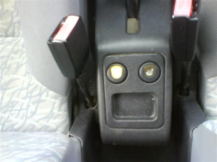 Peugeot 306 \\ Solgt // billede 11