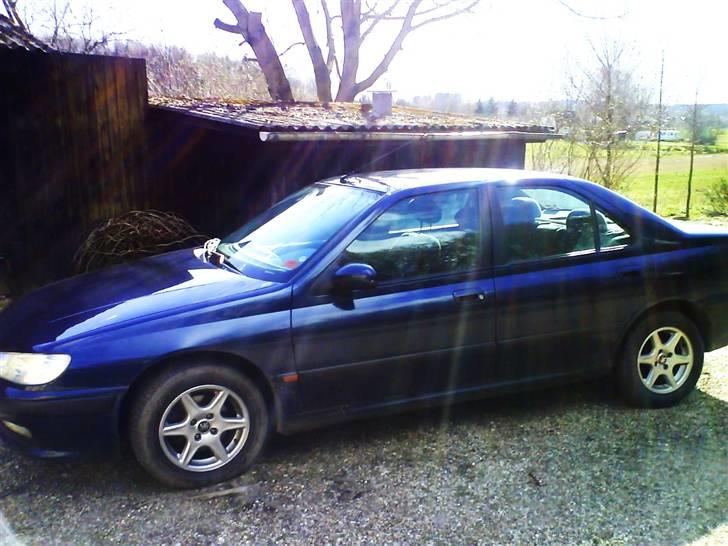 Peugeot 406 billede 1