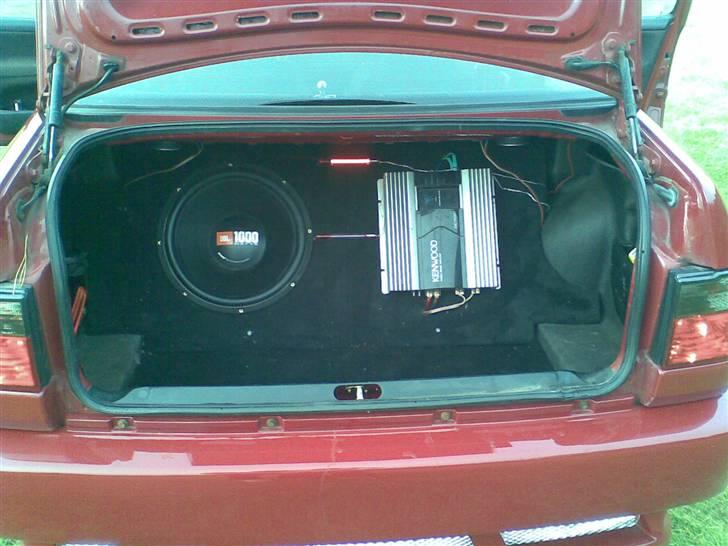 VW Vento 1.8 CL   -solgt- billede 17