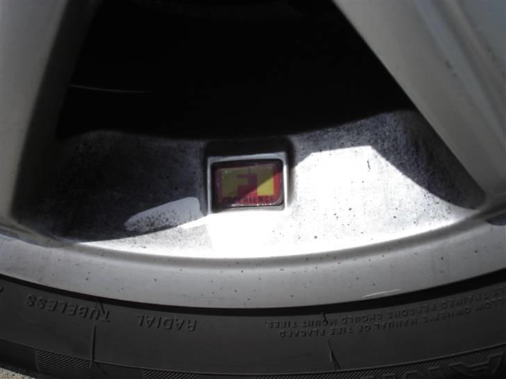 Toyota carina E Solgt billede 8