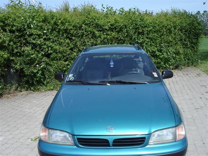 Toyota carina E Solgt billede 10