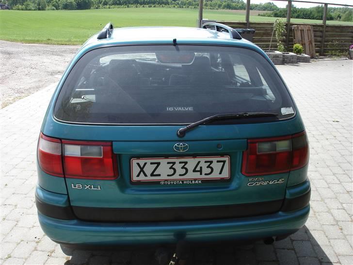Toyota carina E Solgt billede 12