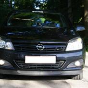 Opel Astra GTC